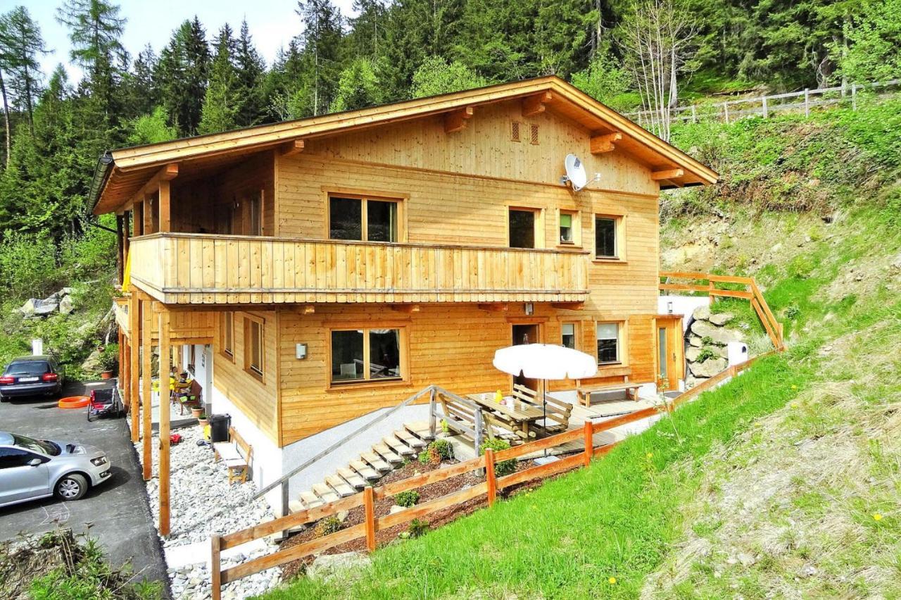 Semi-detached House, Zell am Ziller