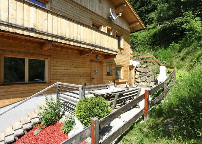 Semi-detached house, Zell am Ziller